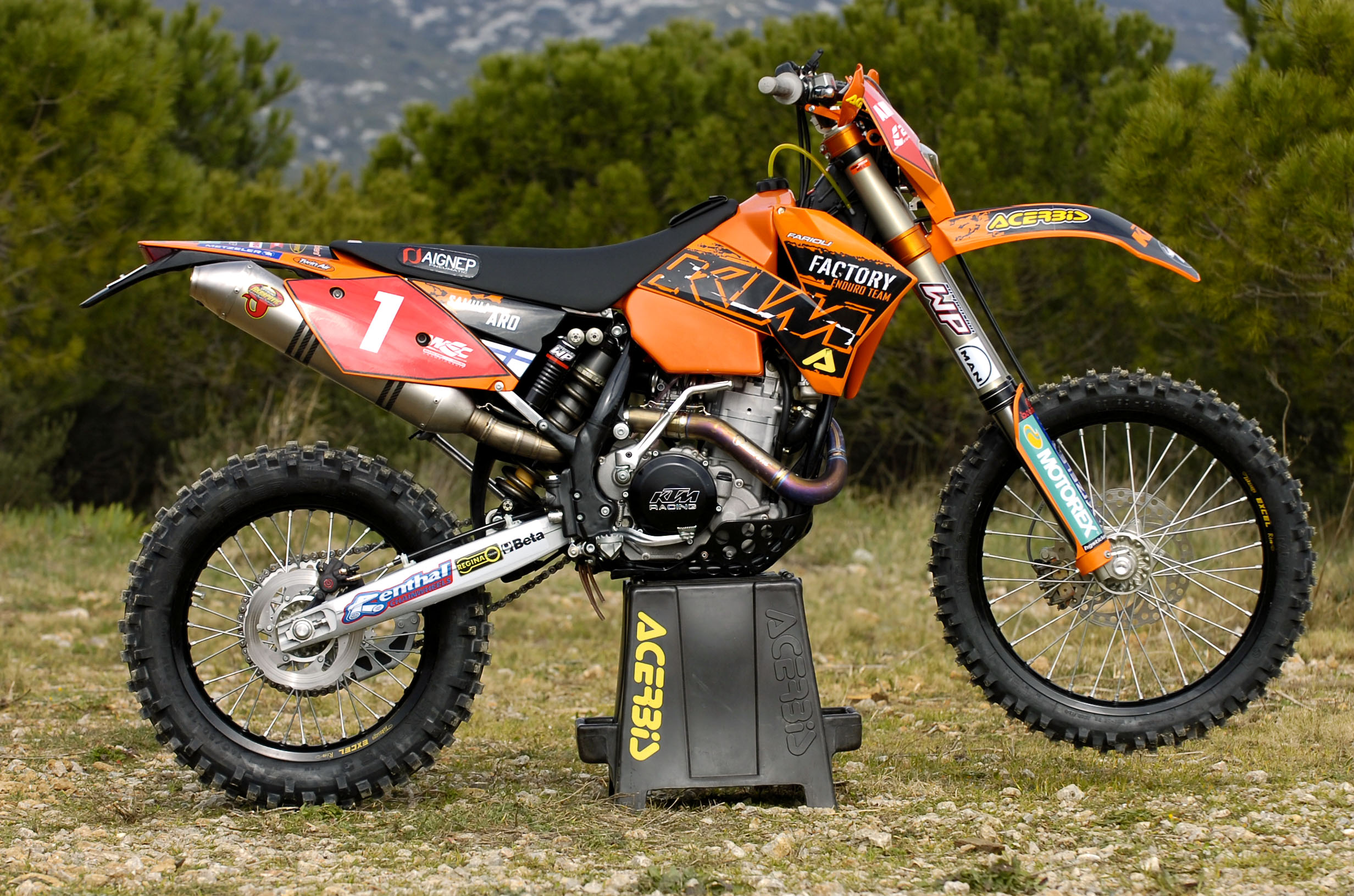WEC_E2_enduro_bike.jpg